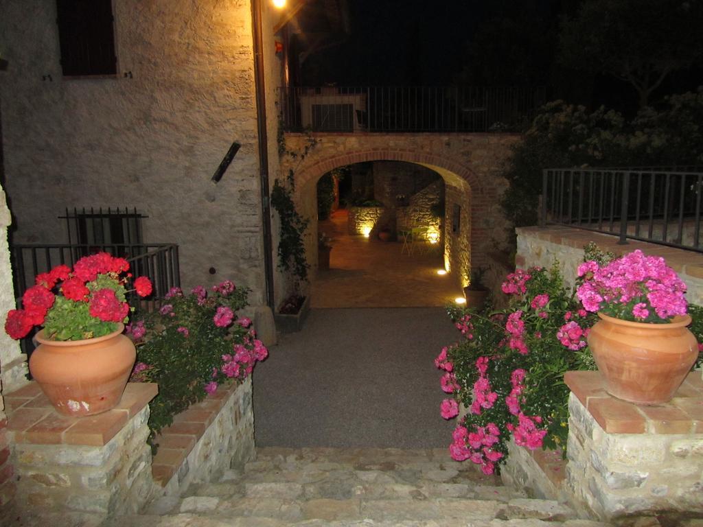 רפולאנו טרמה Agriturismo Borghetto Il Montino מראה חיצוני תמונה