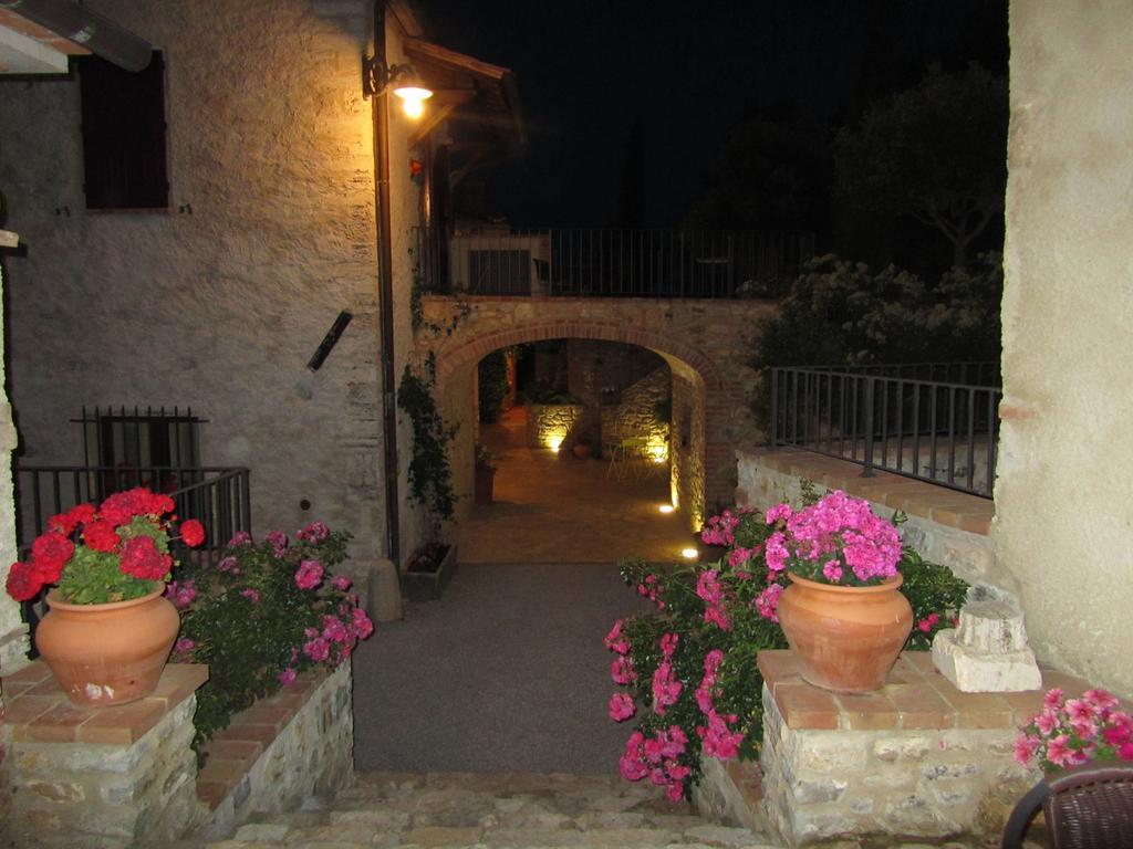רפולאנו טרמה Agriturismo Borghetto Il Montino מראה חיצוני תמונה