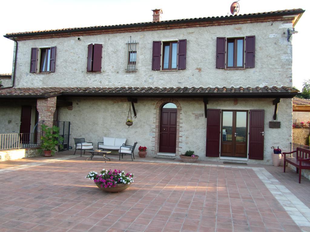 רפולאנו טרמה Agriturismo Borghetto Il Montino מראה חיצוני תמונה